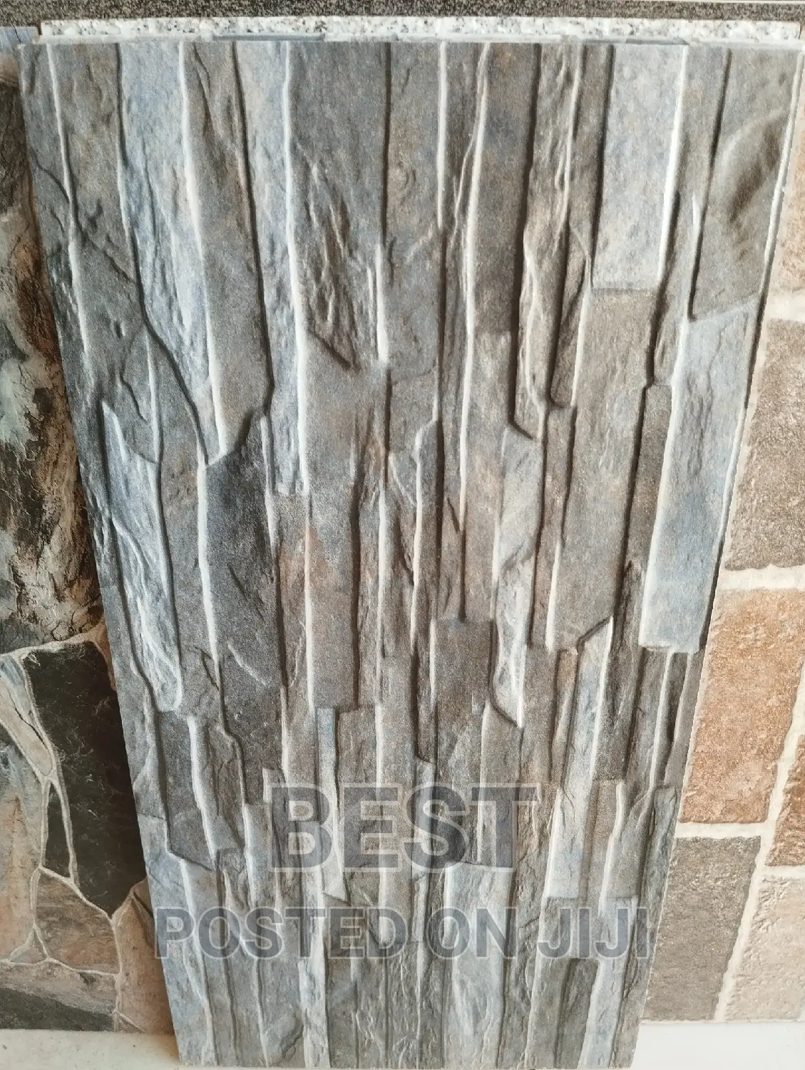 Walls Crack Chinese Tiles