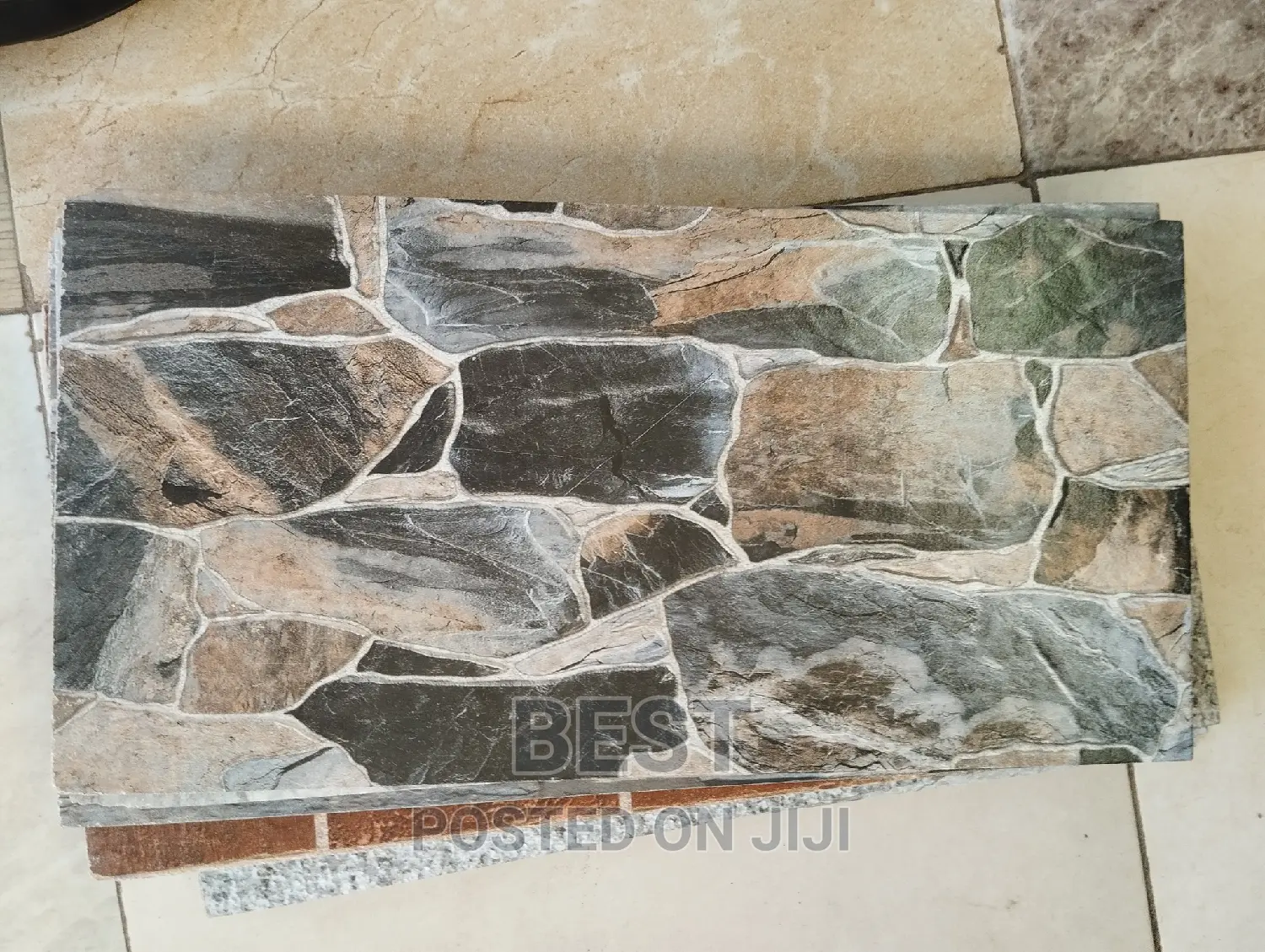 Walls Crack Chinese Tiles