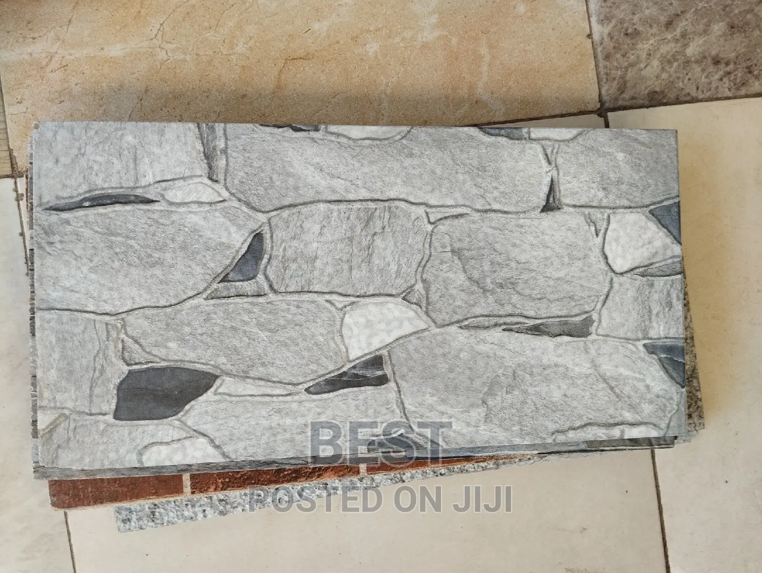 Walls Crack Chinese Tiles