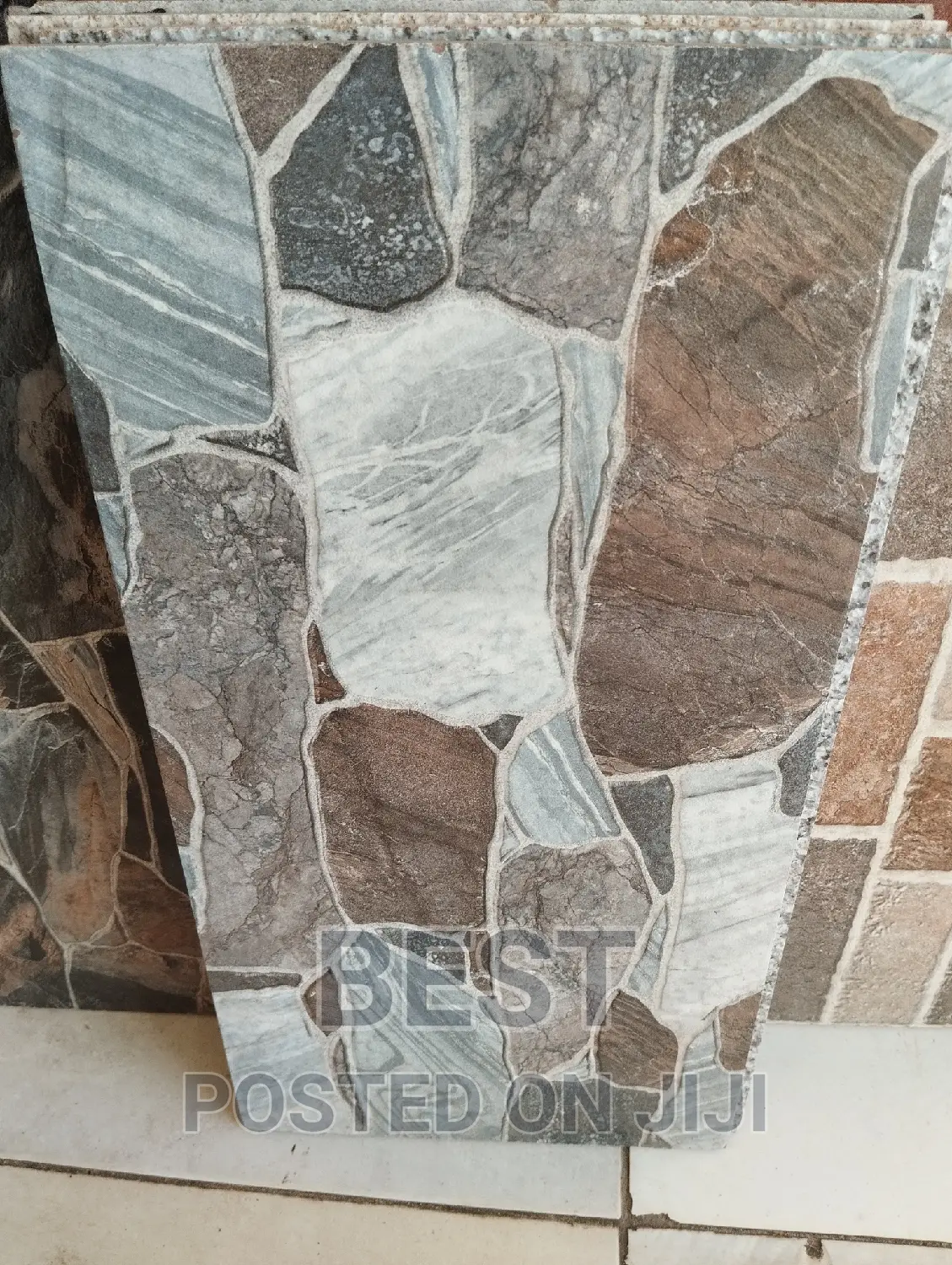 Walls Crack Chinese Tiles