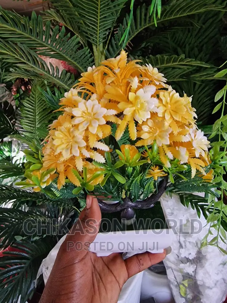 Table Flowers