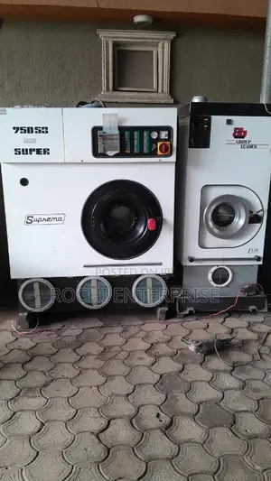 Dry Cleaning Machine