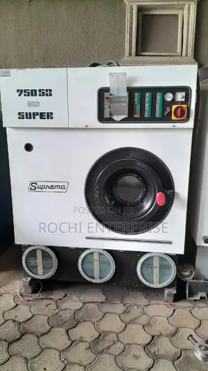 Dry Cleaning Machine