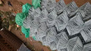 Chain Link Fencing Mesh.