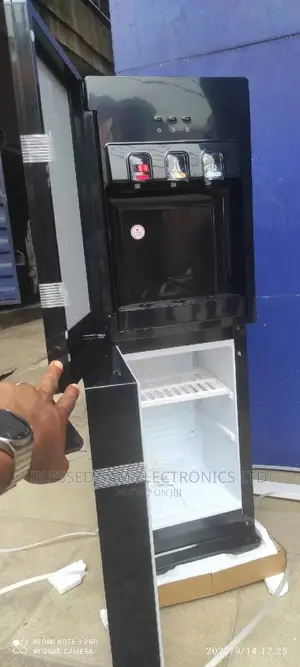 Maxi Water Dispenser Top Loader ( Hot and Cold ) With Fridge