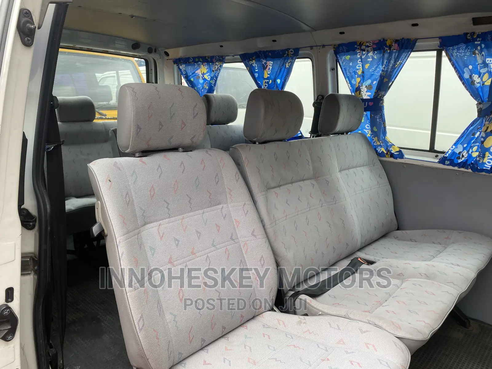 Volkswagen Transporter 2000 White