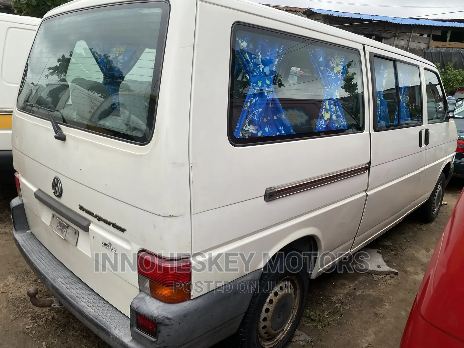 Volkswagen Transporter 2000 White