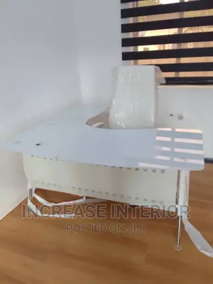 Quality Executive Office Glass Table