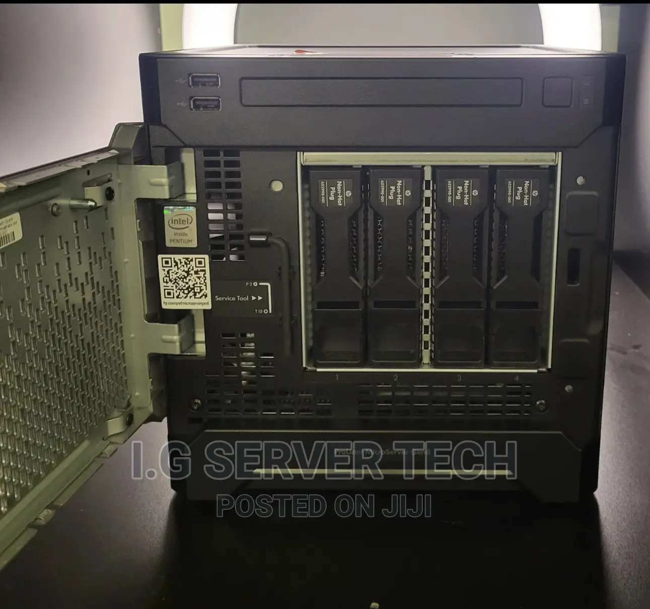 Server HP ProLiant ML 8GB Intel Xeon HDD 1T