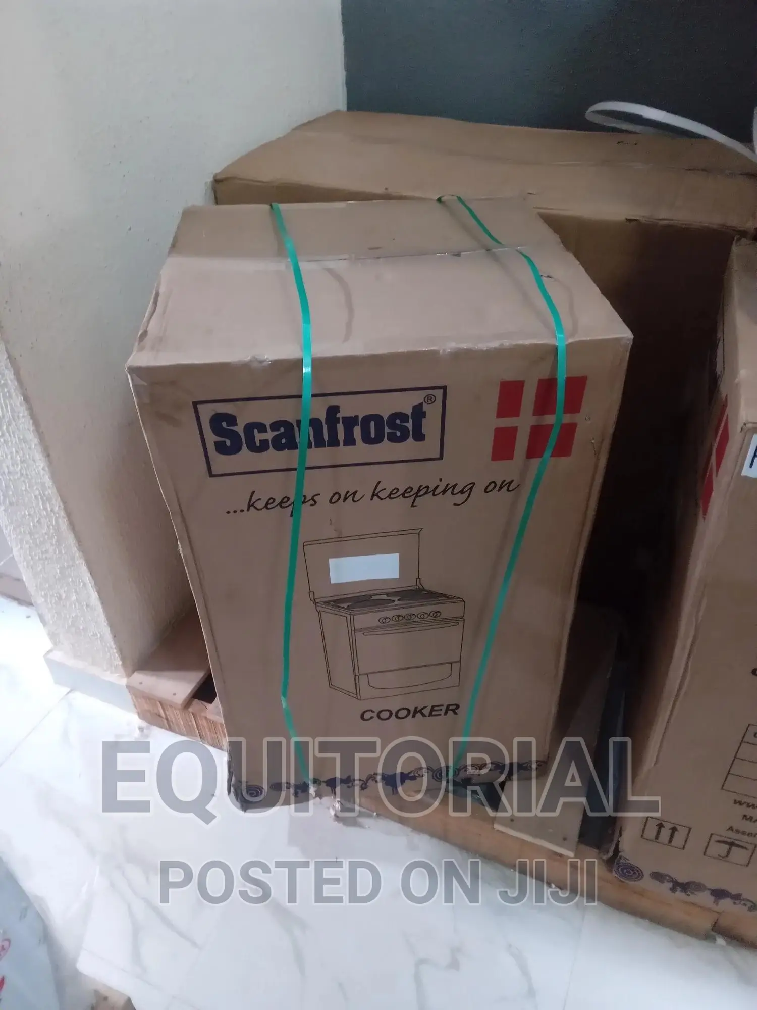 New Scanfrost (Ck5400b) 4 Burner Gas Cooker
