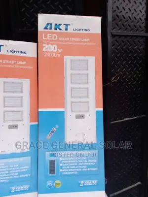 200w AKT Solar Street Light