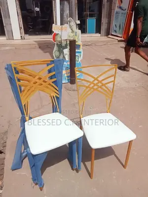 Standard Quality Multipurpose Gameleon Event Chair