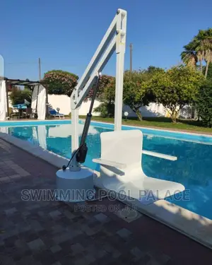 Heavy Metal Swimming Pool Lift