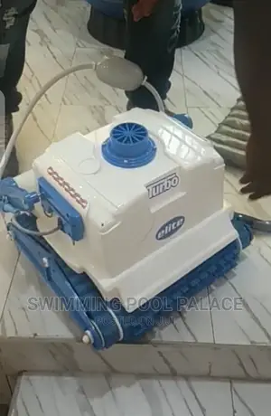 Swimming Pool Cleaner