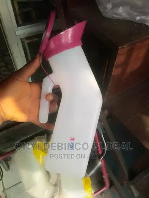 Outdoor Urine Bottle Mens Pee Urinal Storage Camping Travel