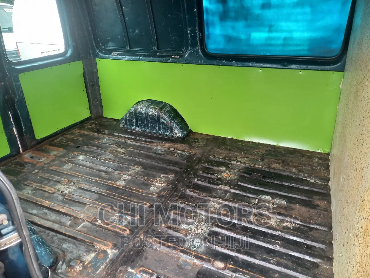 Ford Transit 2002 Green
