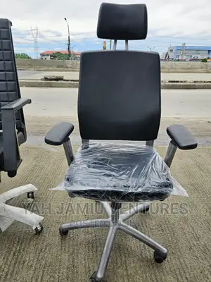 Executive Chair