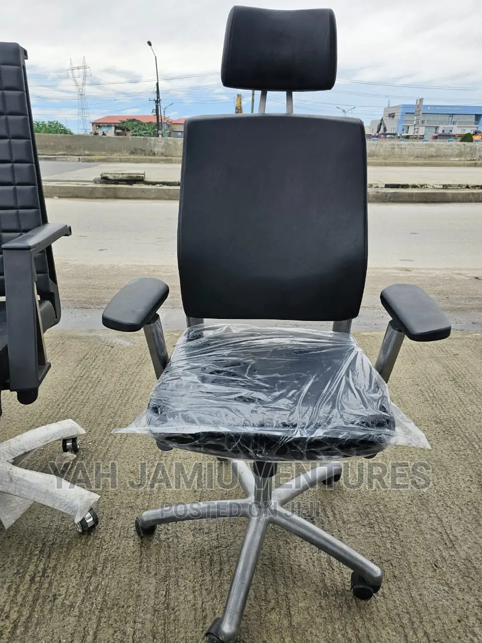 Executive Chair