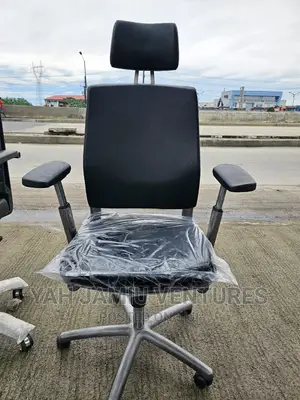 Executive Chair