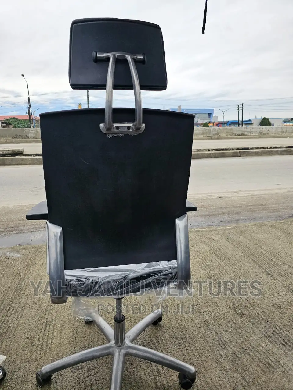 Executive Chair