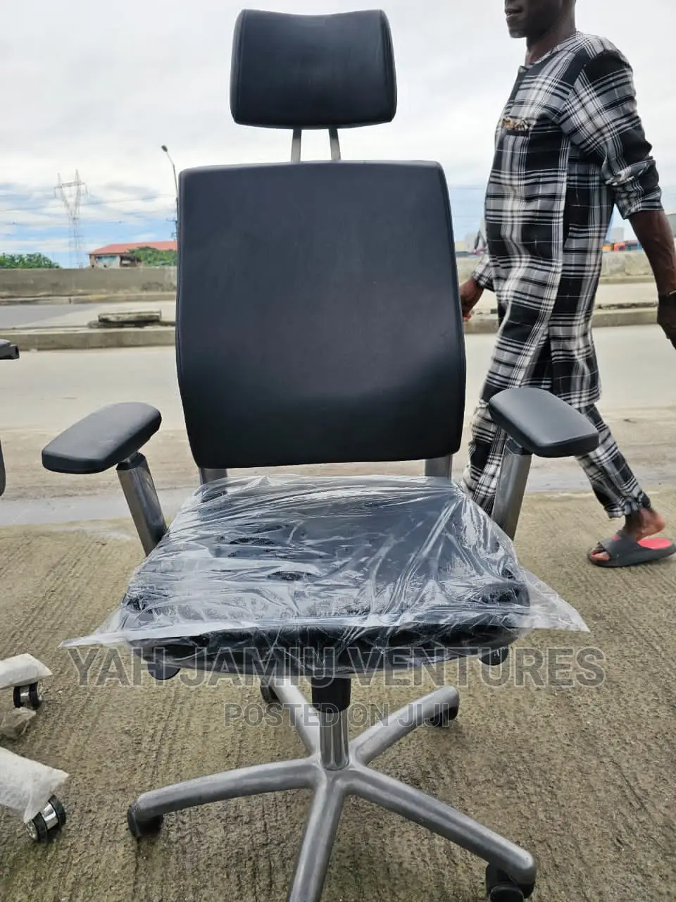 Executive Chair