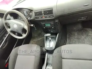 Volkswagen Golf 2.0 GLS 5-Door 2002 Silver