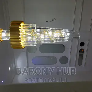 Luxury Golden Reflective Mirror