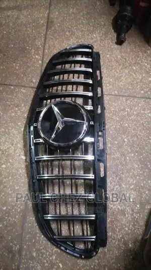 Front Grill GLK 2010 Model