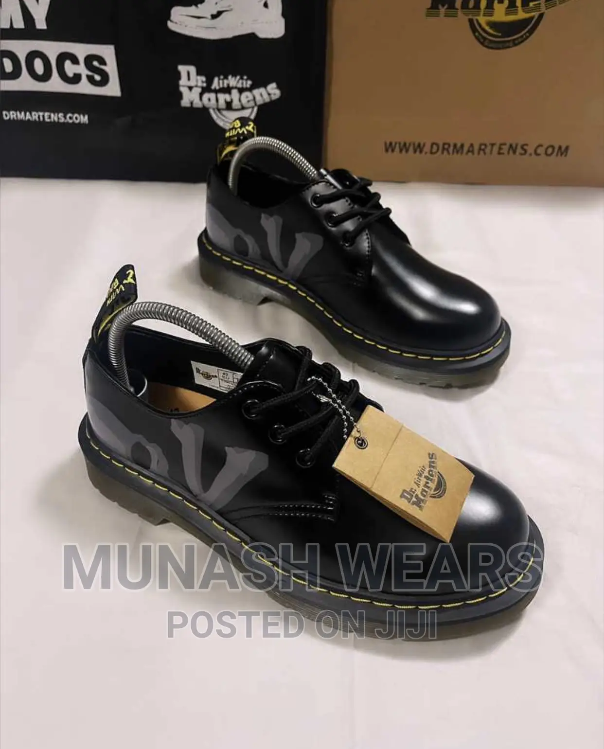 Luxury Shoe 2023 Bootcut Design