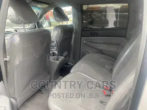 Toyota Tacoma Double Cab V6 Automatic 2010 White