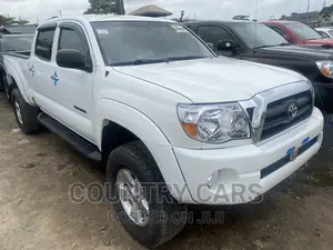 Toyota Tacoma Double Cab V6 Automatic 2010 White