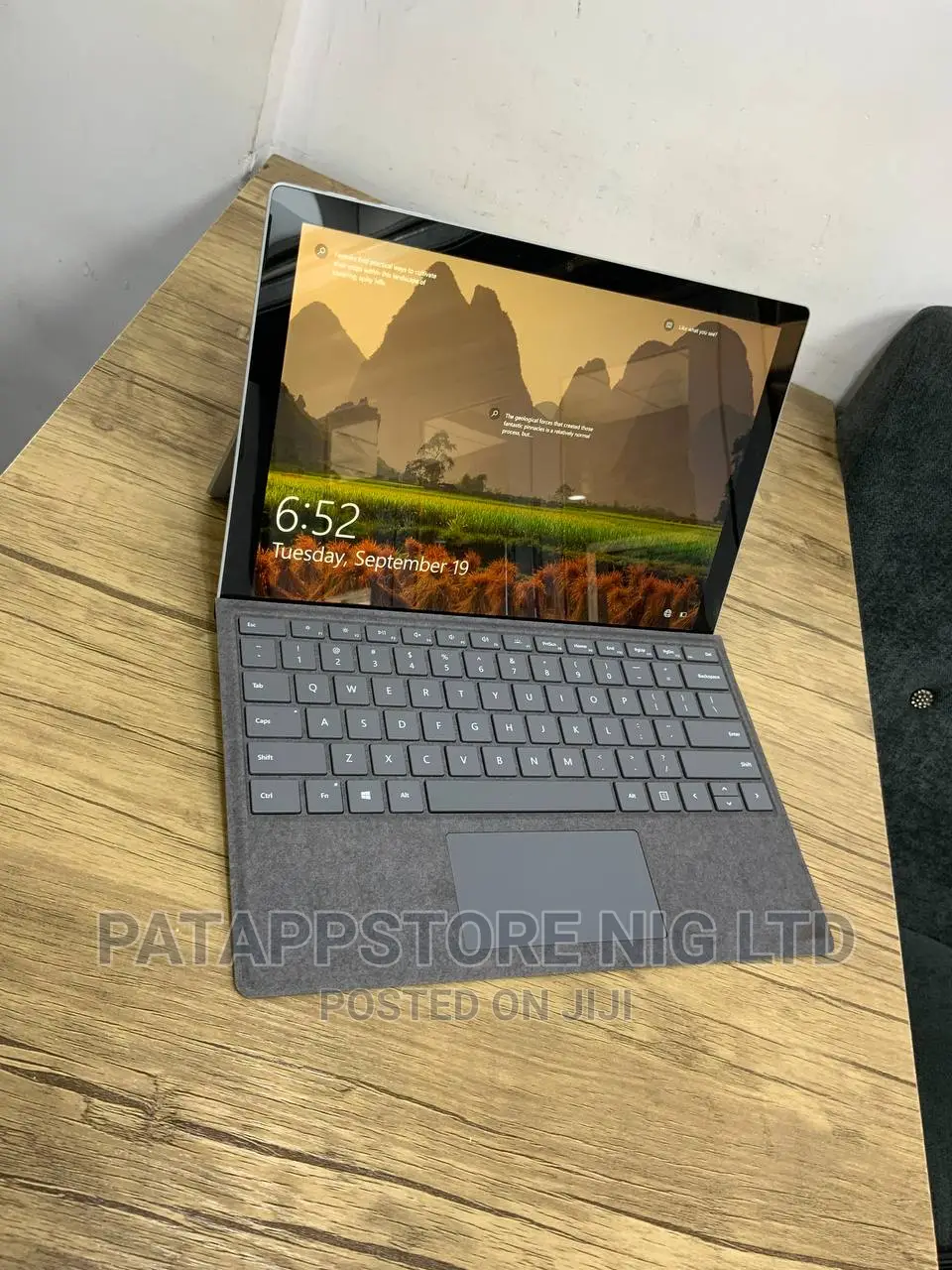 Laptop Microsoft Surface Pro 6 8GB Intel Core i5 SSD 256GB