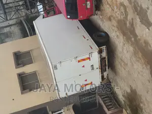 Jaya Truck for Haulage