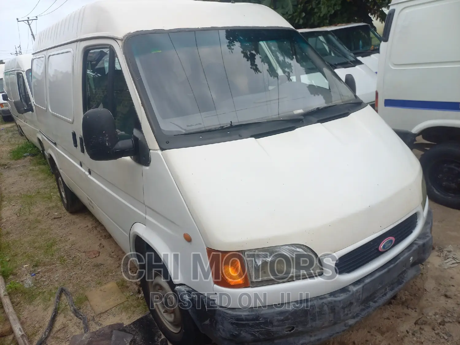 Ford Transit 2000 White