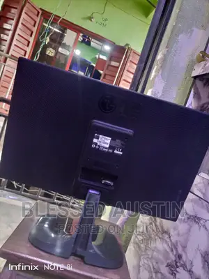 22" LG Monitor