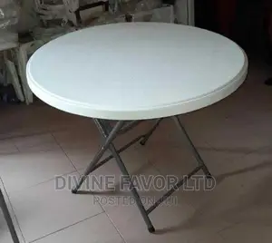 Foldable Table 6 Seater.