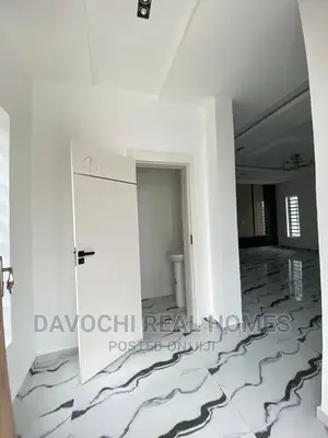 4bdrm Apartment in Chevron Second Toll, Lekki for sale