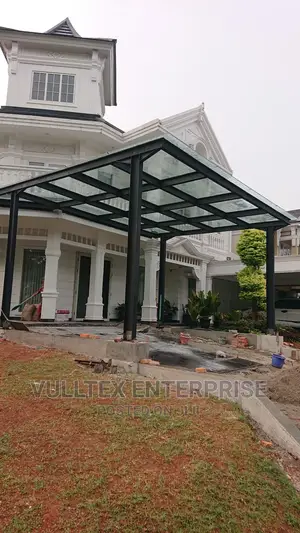 Glass Top Carport
