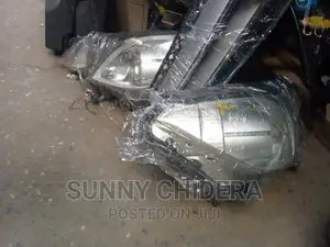 E350 Cub 1 Door Head Light Halogen Bulb Set