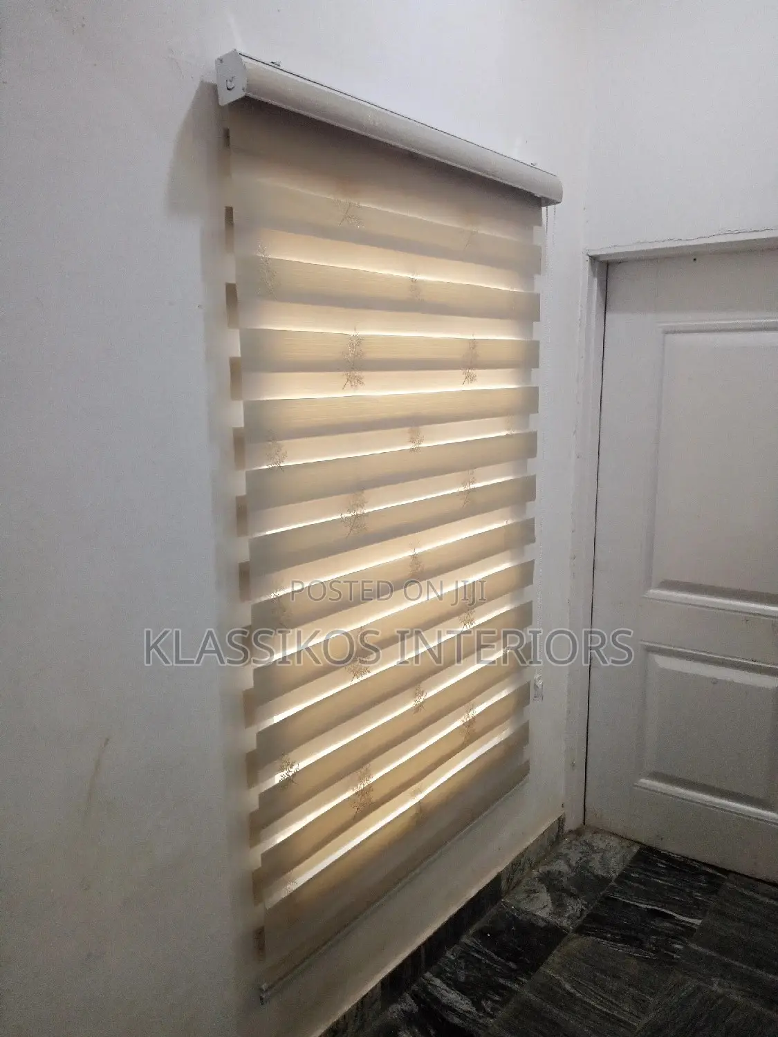 Window Blinds (Free Delivery) Kk1w