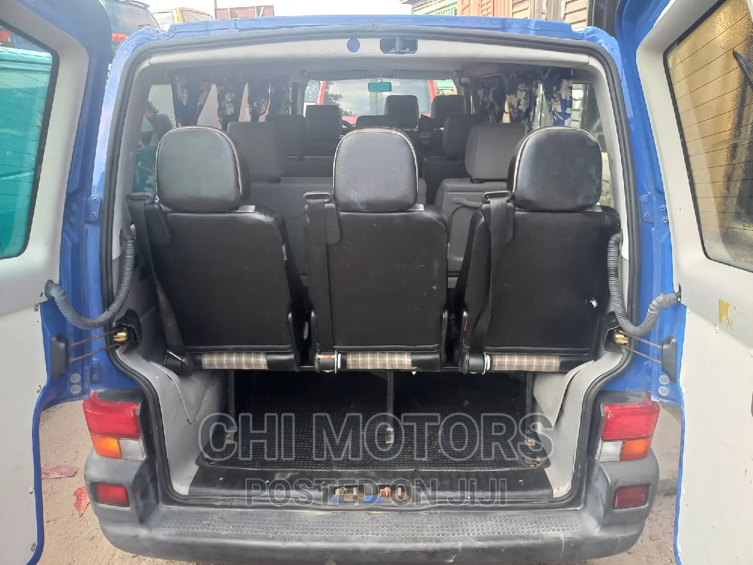 Volkswagen Transporter 2005 Blue