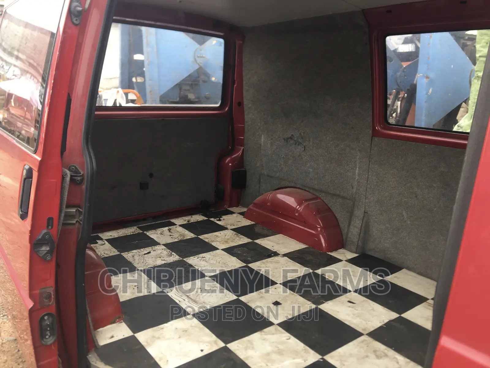 Volkswagen Transporter 2003 Red