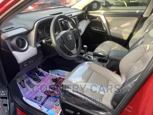 Toyota RAV4 2017 Red