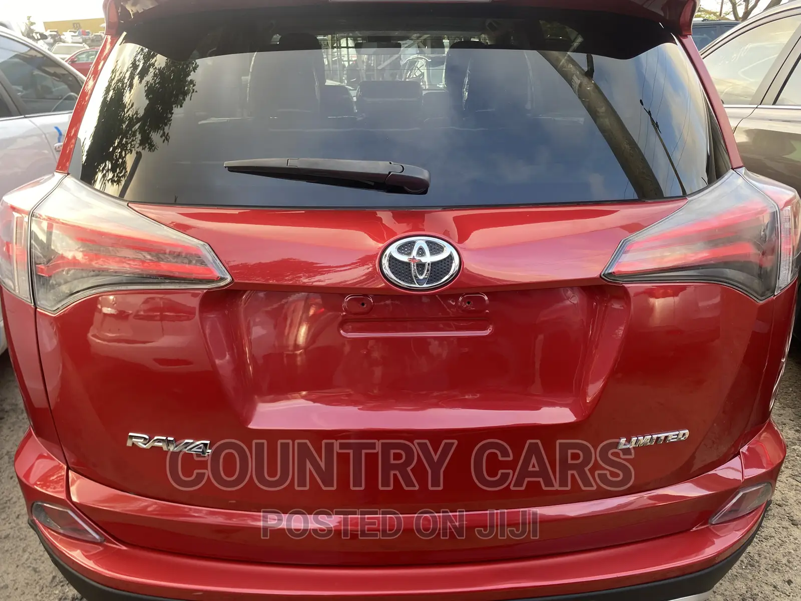 Toyota RAV4 2017 Red