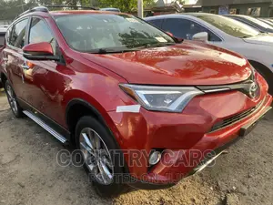 Toyota RAV4 2017 Red