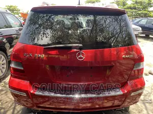 Mercedes-Benz GLK-Class 350 4MATIC 2010 Red
