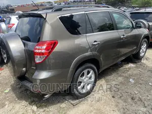 Toyota RAV4 3.5 Limited 4x4 2012 Brown