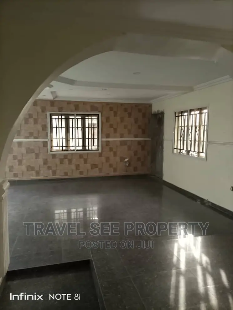 3bdrm Bungalow in Eleko Junction for sale