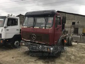 Mecedeces 1722 Calf/Chassis 6 Tyres