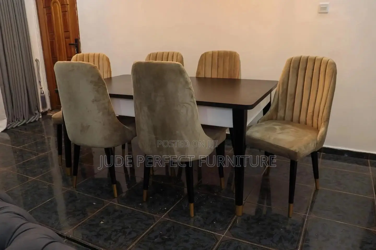 Dining Table With 6 Chairs